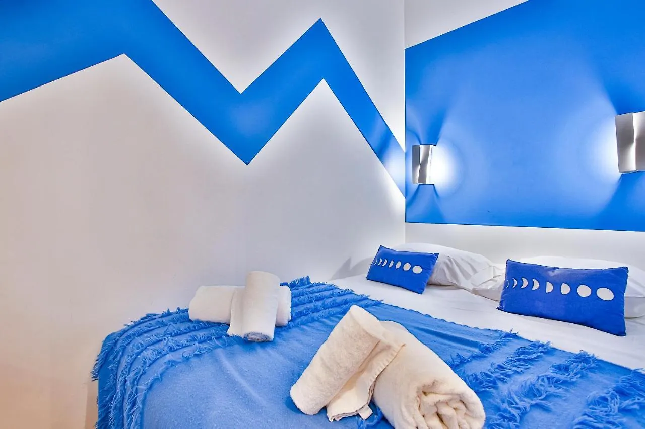 La Cle Studio Clim, Wifi, Gare Et Port A Toulon Apartment