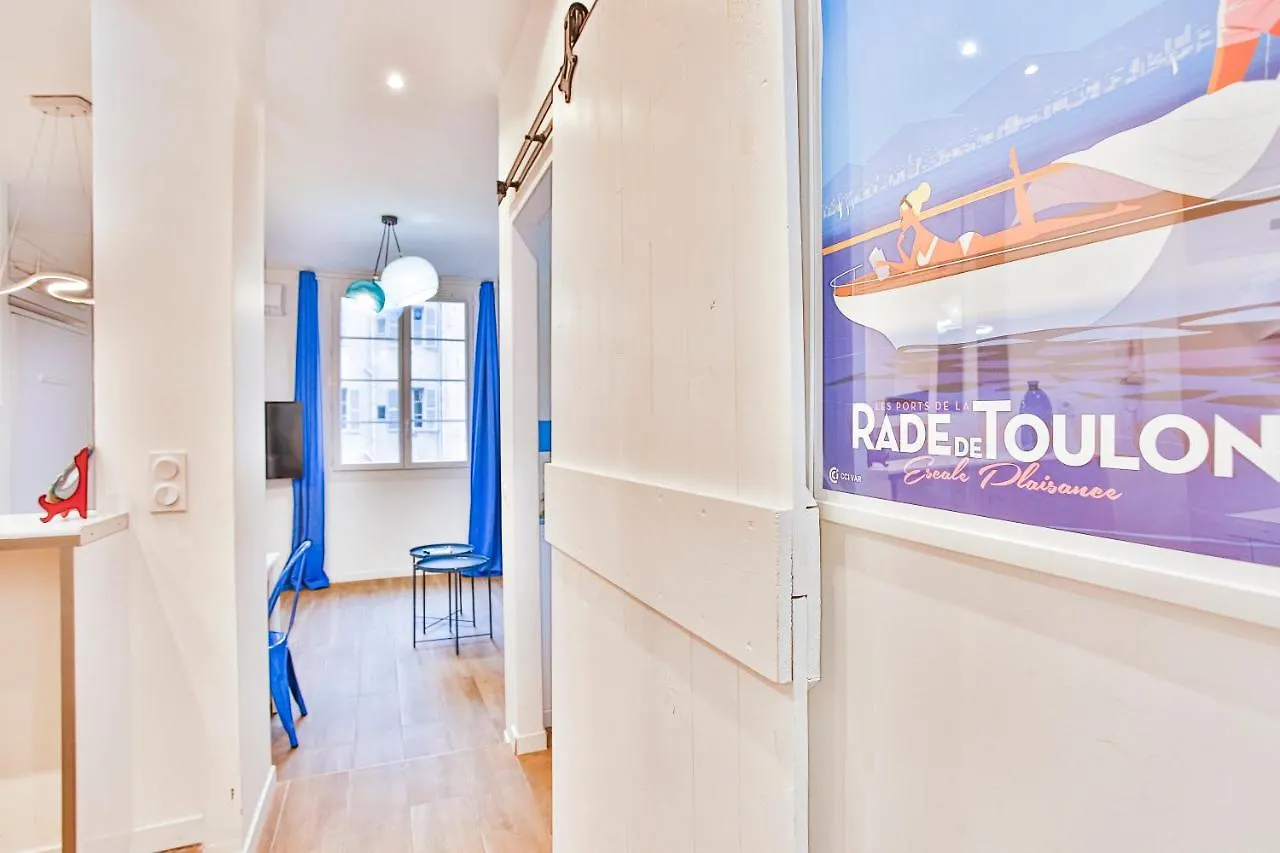 La Cle Studio Clim, Wifi, Gare Et Port A Toulon Apartment